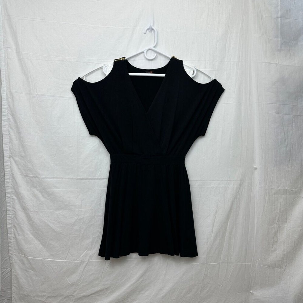 G By Guess Short Sleeve Cold-Shoulder V-Neck Dress Women M Black